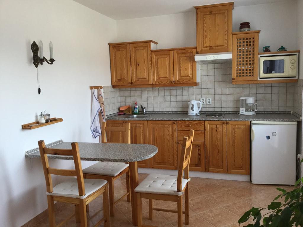 Pension 325 Tabor Room photo